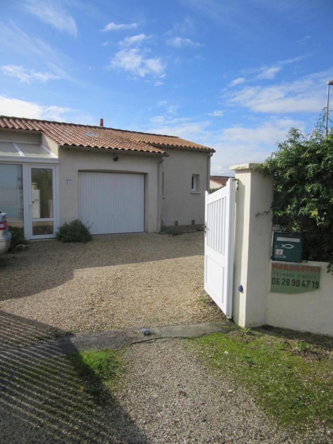 Maranatha Bed & Breakfast Les Gonds Eksteriør bilde